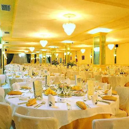 El Mirador Hotel